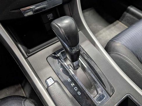 Used 2015 Honda Accord Sport image 28