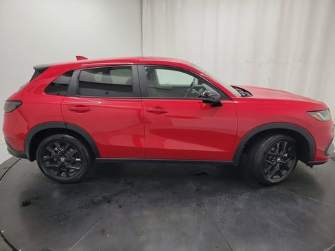 Certified 2025 Honda HR-V Sport image 11