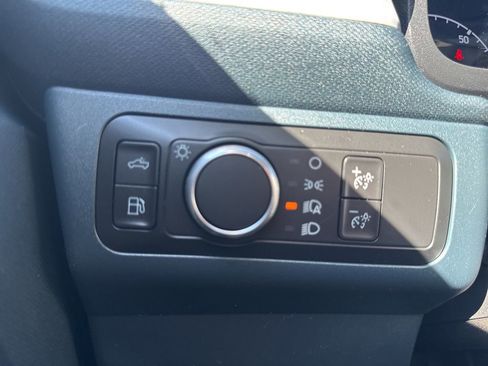 Used 2022 Ford Maverick XLT image 32