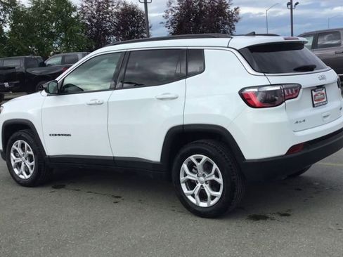 Certified 2024 Jeep Compass Latitude image 6