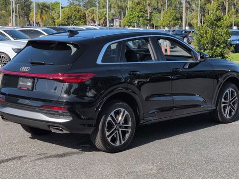 Certified 2025 Audi Q5 Premium w/ Premium Plus AWD/4WD image 5