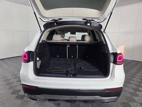 Used 2022 Mercedes-Benz GLC 300 4MATIC w/ Premium Package Lite image 28