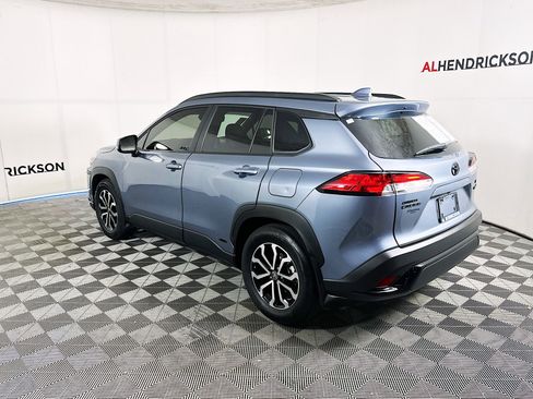 Used 2024 Toyota Corolla Cross SE image 5