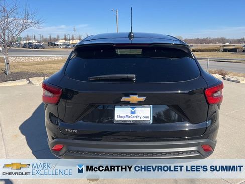 New 2026 Chevrolet Trax LS w/ LS Convenience Package image 7