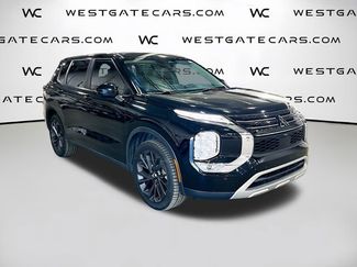 Used 2022 Mitsubishi Outlander SE video 2