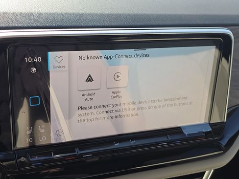 New 2026 Volkswagen Atlas SE image 10