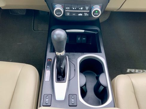 Used 2018 Acura RDX AWD image 46