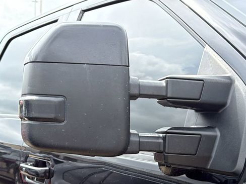 Used 2022 Ford F250 Lariat w/ Tremor Off-Road Package AWD/4WD image 8