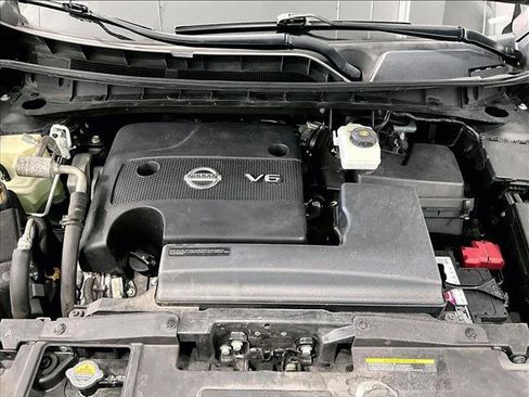 Used 2021 Nissan Murano S w/ Cargo Package FWD image 11