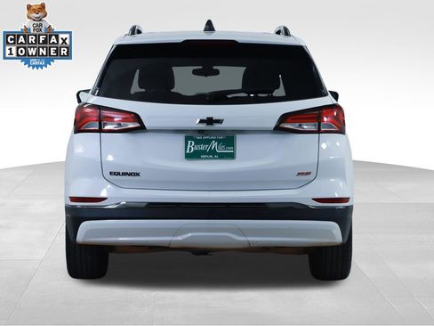 Used 2022 Chevrolet Equinox RS w/ RS Leather Package FWD image 12