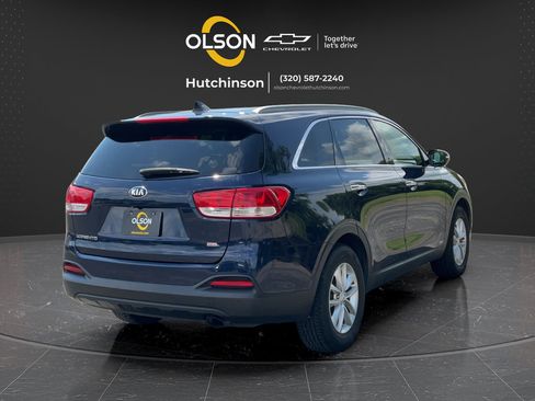 Used 2016 Kia Sorento AWD w/ LX Convenience Package image 13