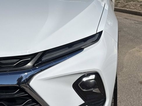 Used 2023 Chevrolet Blazer LT image 11