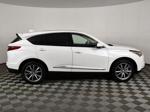 Certified 2024 Acura RDX SH-AWD w/ Technology Package image 5