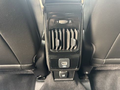 Certified 2022 Jeep Compass Limited image 26