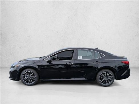 New 2026 Toyota Camry XLE FWD image 5