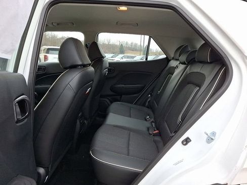 New 2026 Hyundai Venue SEL FWD image 10
