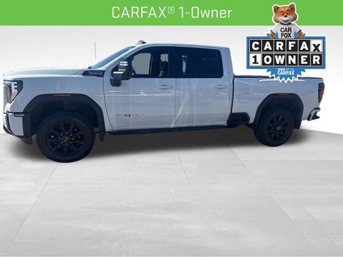 Used 2025 GMC Sierra 2500 AT4 w/ AT4 Premium Plus Package AWD/4WD image 4