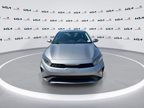 Certified 2024 Kia Forte LXS w/ LXS Technology Package FWD image 3