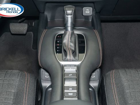 Certified 2024 Honda HR-V Sport image 29