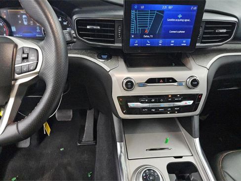 Used 2023 Ford Explorer Timberline w/ Timberline Technology Package AWD/4WD image 7