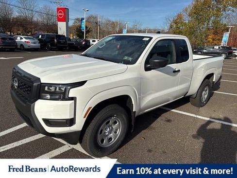 New 2026 Nissan Frontier S image 3