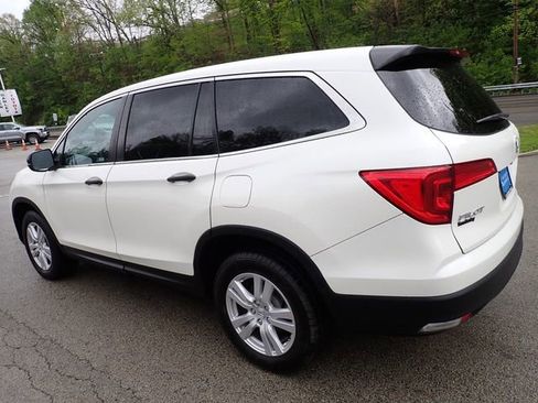 Used 2018 Honda Pilot LX image 8