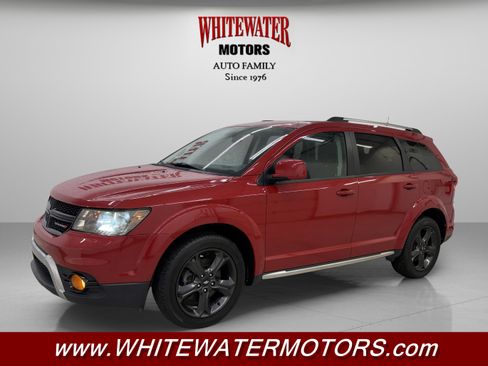 Used 2018 Dodge Journey Crossroad AWD/4WD image 1