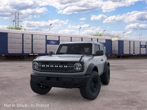 New 2026 Ford Bronco 2-Door AWD/4WD image 2