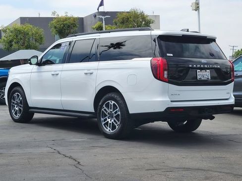 Certified 2025 Ford Expedition Max Active AWD/4WD image 2
