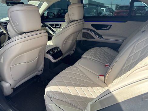 Used 2024 Mercedes-Benz S 580 4MATIC Sedan image 13