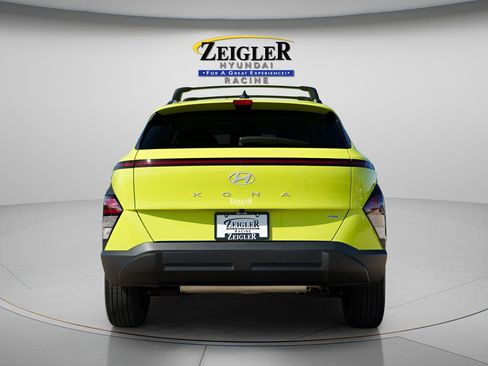 Certified 2024 Hyundai Kona SEL w/ Convenience Package AWD/4WD image 6