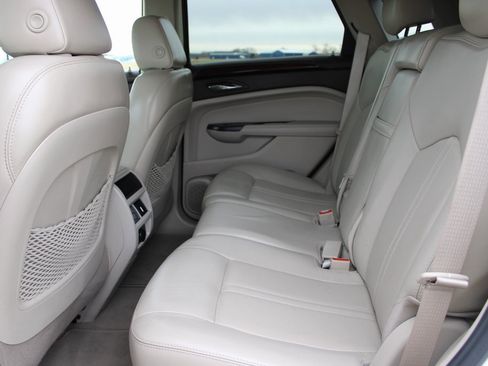 Used 2015 Cadillac SRX Luxury w/ Driver Awareness Package image 27