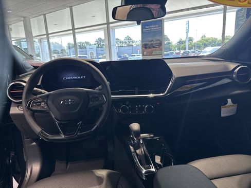New 2026 Chevrolet Trax RS w/ Driver Confidence Package FWD image 10