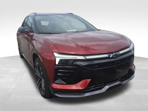 Used 2025 Chevrolet Blazer EV SS AWD/4WD image 5