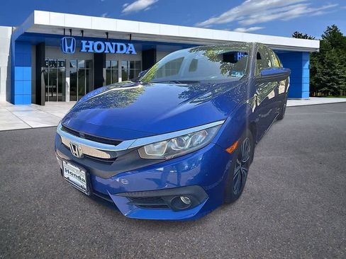 Used 2017 Honda Civic EX-T image 1