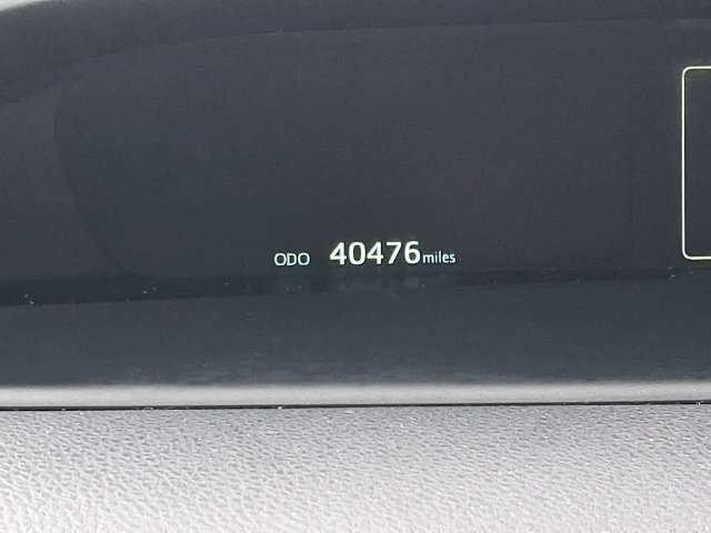 Used 2022 Toyota Prius LE FWD image 21