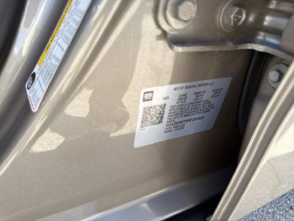 Used 2024 Chevrolet Malibu LT FWD image 37