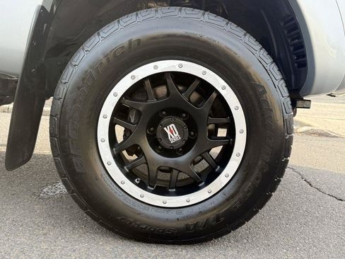 Used 2011 Toyota Tacoma 4x4 Access Cab w/ SR5 Pkg #2 image 36