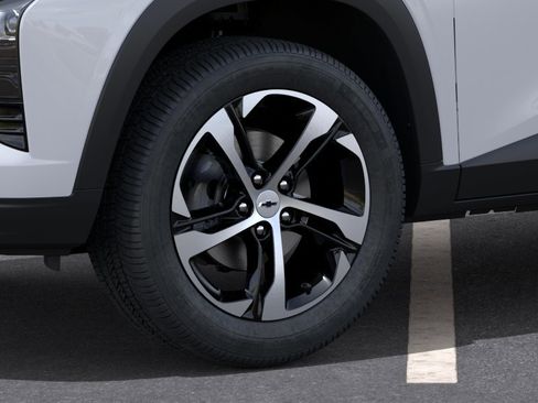 New 2026 Chevrolet Trax RS w/ Driver Confidence Package image 9