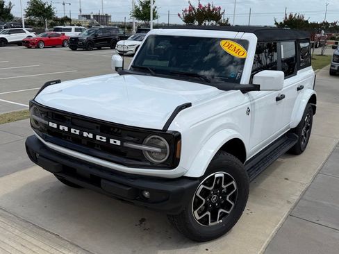 New 2026 Ford Bronco Outer Banks AWD/4WD image 40