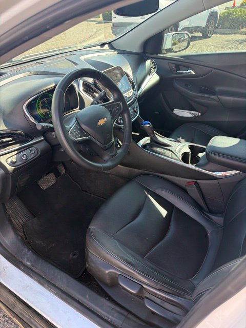 Used 2017 Chevrolet Volt Premier w/ Driver Confidence II Package FWD image 17