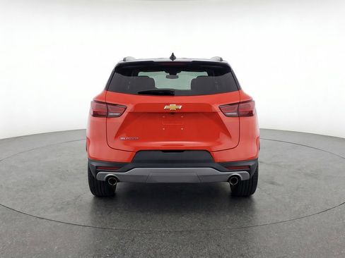 Used 2025 Chevrolet Blazer LT image 7