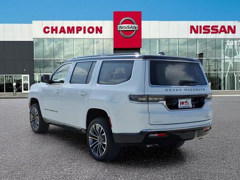 Used 2023 Jeep Grand Wagoneer Series III w/ Rear Seat Video Group 1 image 5