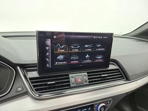 Used 2024 Audi Q5 e Premium Plus w/ Premium Plus Package AWD/4WD image 14