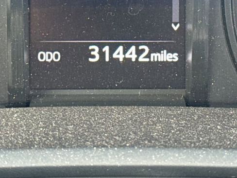 Used 2023 Toyota 4Runner SR5 Premium w/ Moonroof Package image 27