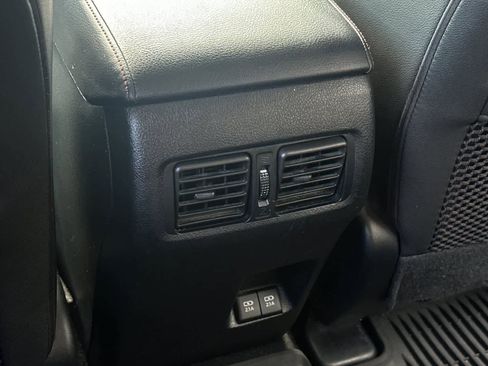 Used 2021 Toyota 4Runner Venture w/ Moonroof Package AWD/4WD image 15