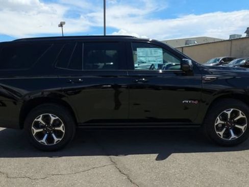 New 2026 GMC Yukon AT4 Ultimate AWD/4WD image 11