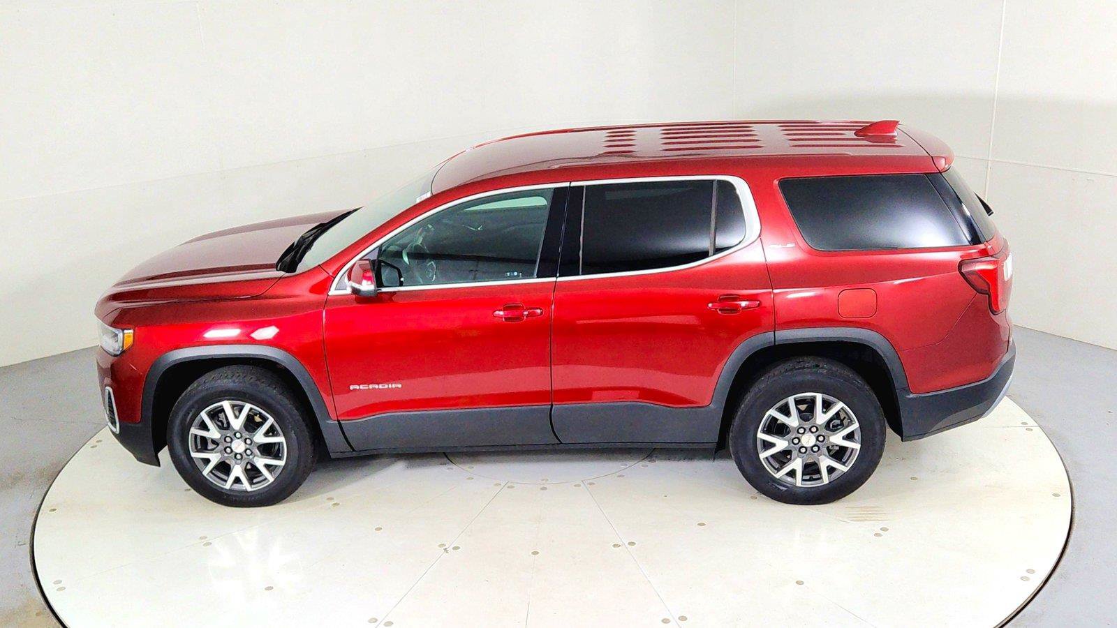 Used 2023 GMC Acadia SLE FWD image 20