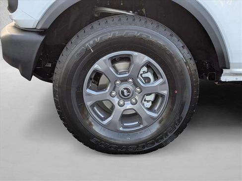 New 2025 Ford Bronco Big Bend image 9