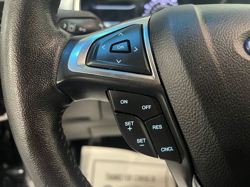 Used 2020 Ford Edge SEL w/ Convenience Package image 11